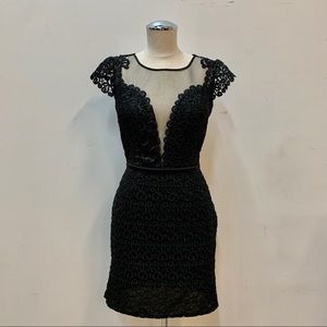 Brand New Cap Sleeves Fitted Black Dress Small